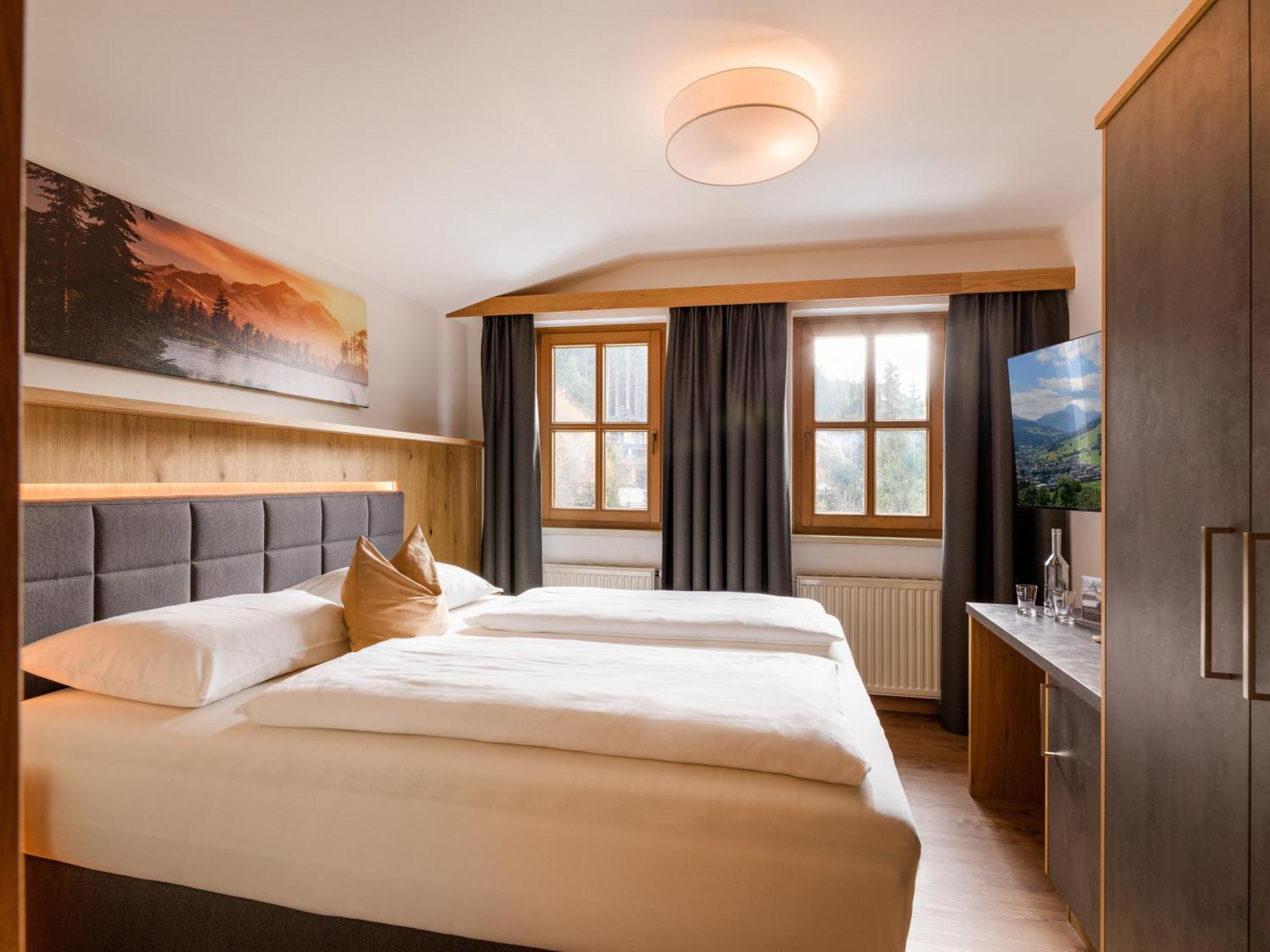 Hotel Kroneck Kirchberg in Tirol Luaran gambar